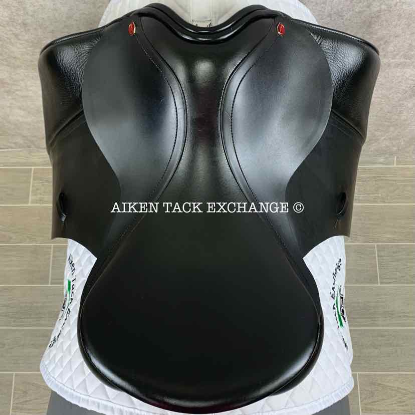 2014 Albion Legend K2 Dressage Saddle, 17.5" Seat, Adjusta-Tree - Set to Medium, Wool Flocked Panels