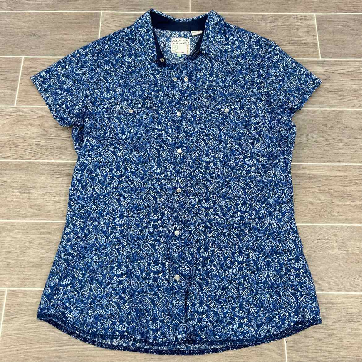 Roper Short Sleeve Paisley Top, Size Medium