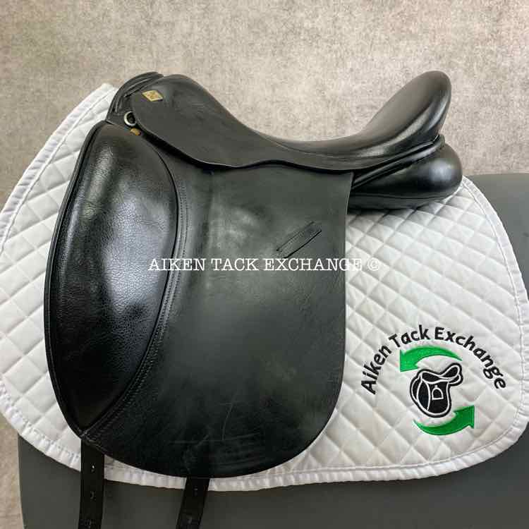 North Star Dressage Saddle, 17" Seat, Medium Wide Tree, Wool Flocked Panels, Buffalo Leather