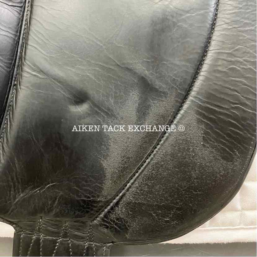 2016 Devoucoux Makila Lab Monoflap Dressage Saddle, 18" Seat, 3A Flap, Medium Wide Tree, D3D Panels, Full Buffalo Leather