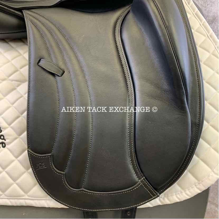 2020 PDS Carl Hester Delicato II Monoflap Dressage Saddle, 17" Seat, Adjustable Tree - Changeable Gullet, Wool Flocked Panels