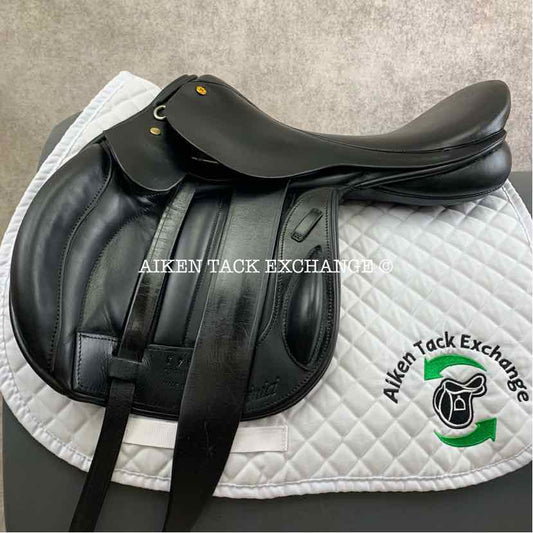 2006 Black Country Vinici Tex Eventer Monoflap Jump Saddle, 17.5" Seat, Medium Wide Tree, Wool Flocked Panels