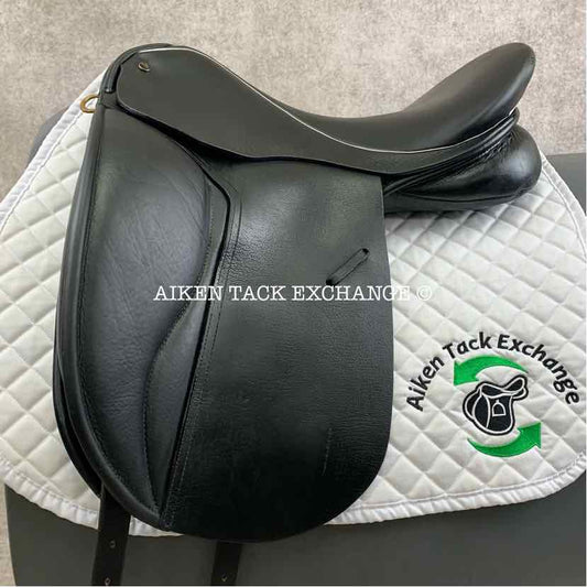 **On Trial** 2012 JRD Alvina Dressage Saddle, 18" Seat, Wide Tree, Wool Flocked Panels