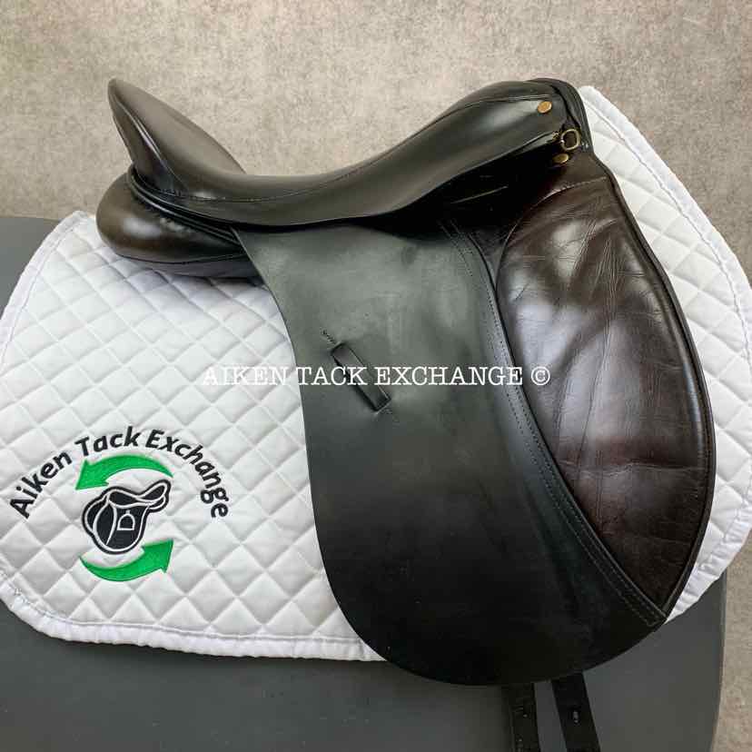 **SOLD** Albion Original Comfort Dressage Saddle, 17.5" Seat, Medium Wide Tree, Wool Flocked Panels