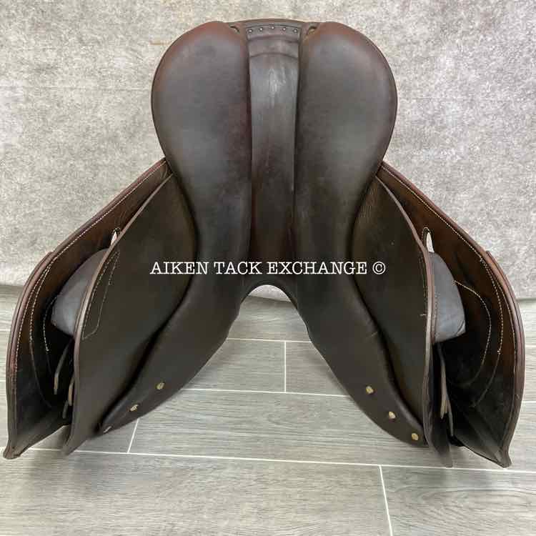 2011 Antares Close Contact Jump Saddle, 16.5" Seat, 1D Flap, Medium Wide Tree, Foam Panels, Buffalo Leather