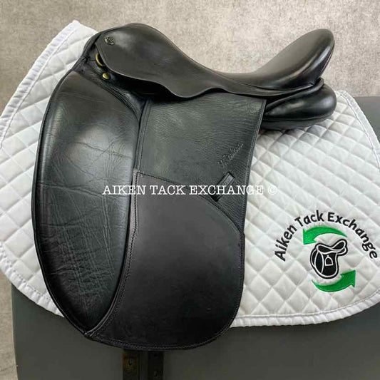 Marcel Toulouse Aachen Dressage Saddle, 17" Seat, Wide Tree, Wool Flocked Panels