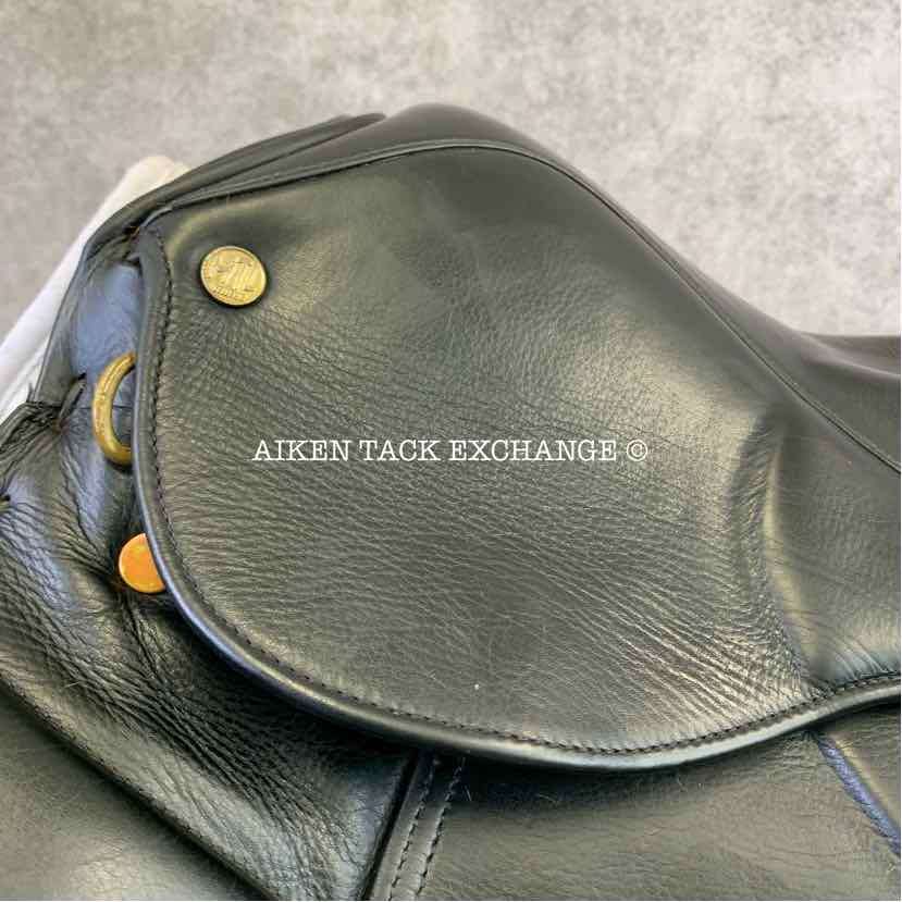 2010 Marcel Toulouse As Aachen Dressage Saddle, 17.5" Seat, Medium Wide Tree, Wool Flocked Panels