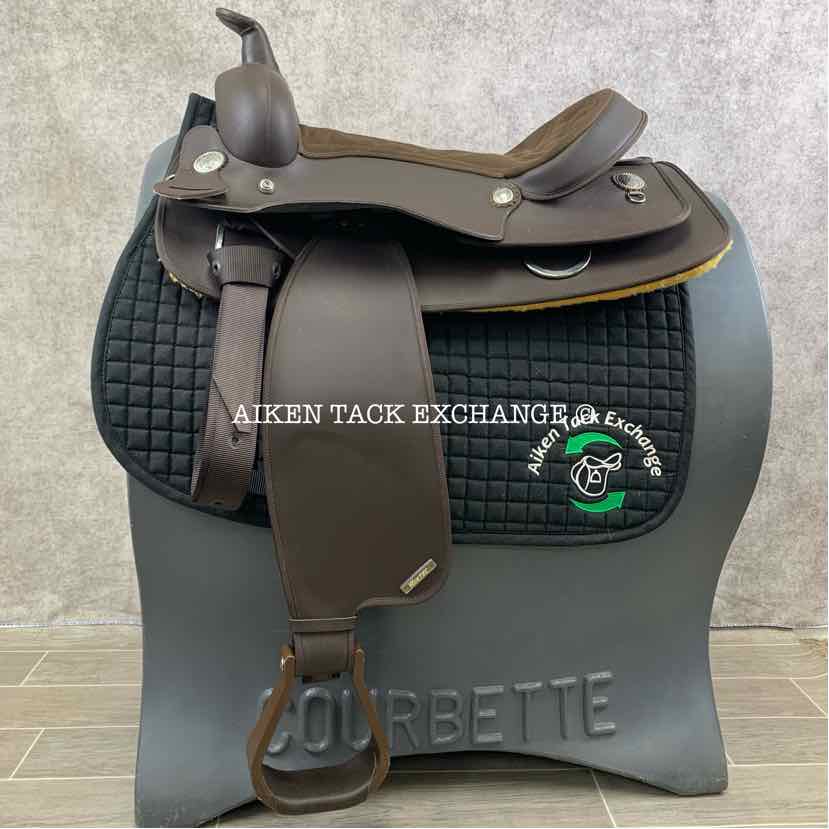 **SOLD** Wintec Western Saddle, 17" Seat, Wide Tree - Full QH Bars