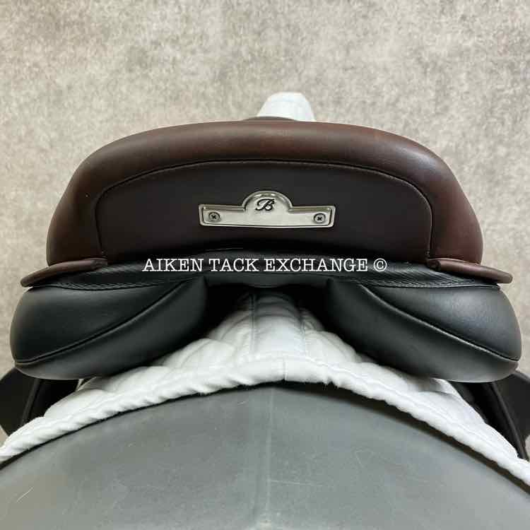 **SOLD** 2023 Bates Advanta Monoflap Eventing Jump Saddle, 17.5" Seat, Adjustable Tree - Changeable Gullet, CAIR Panels