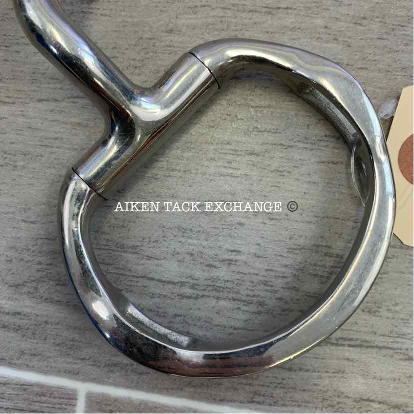 Myler Medium Wide Ported Barrel Eggbutt W/ Hooks 5" – Aiken Tack Exchange